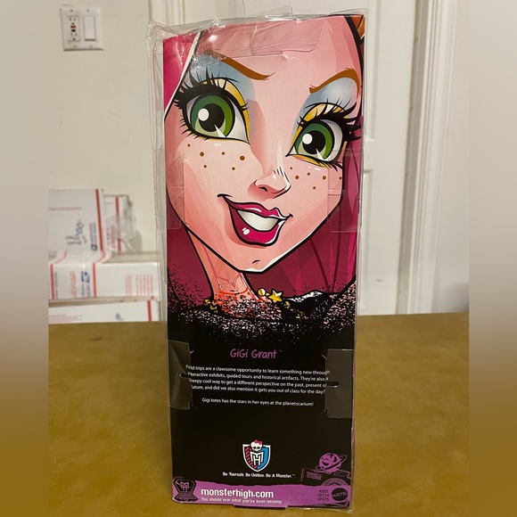 Monster High Freaky Field Trip Gigi Grant. 2014. Collectible Beautiful NWT NRFB - Picture 5 of 9